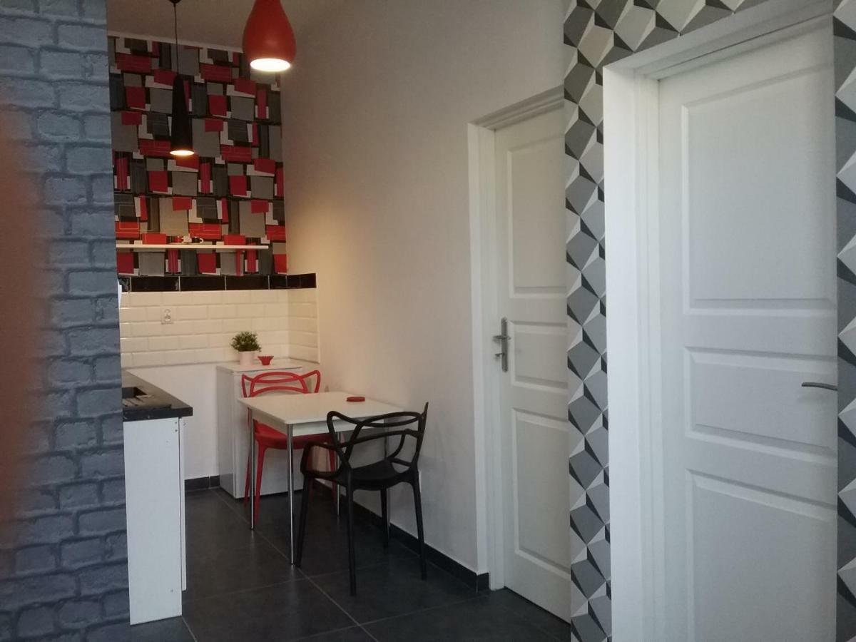 Vintage - Rose Apartament Stary Toruń Esterno foto